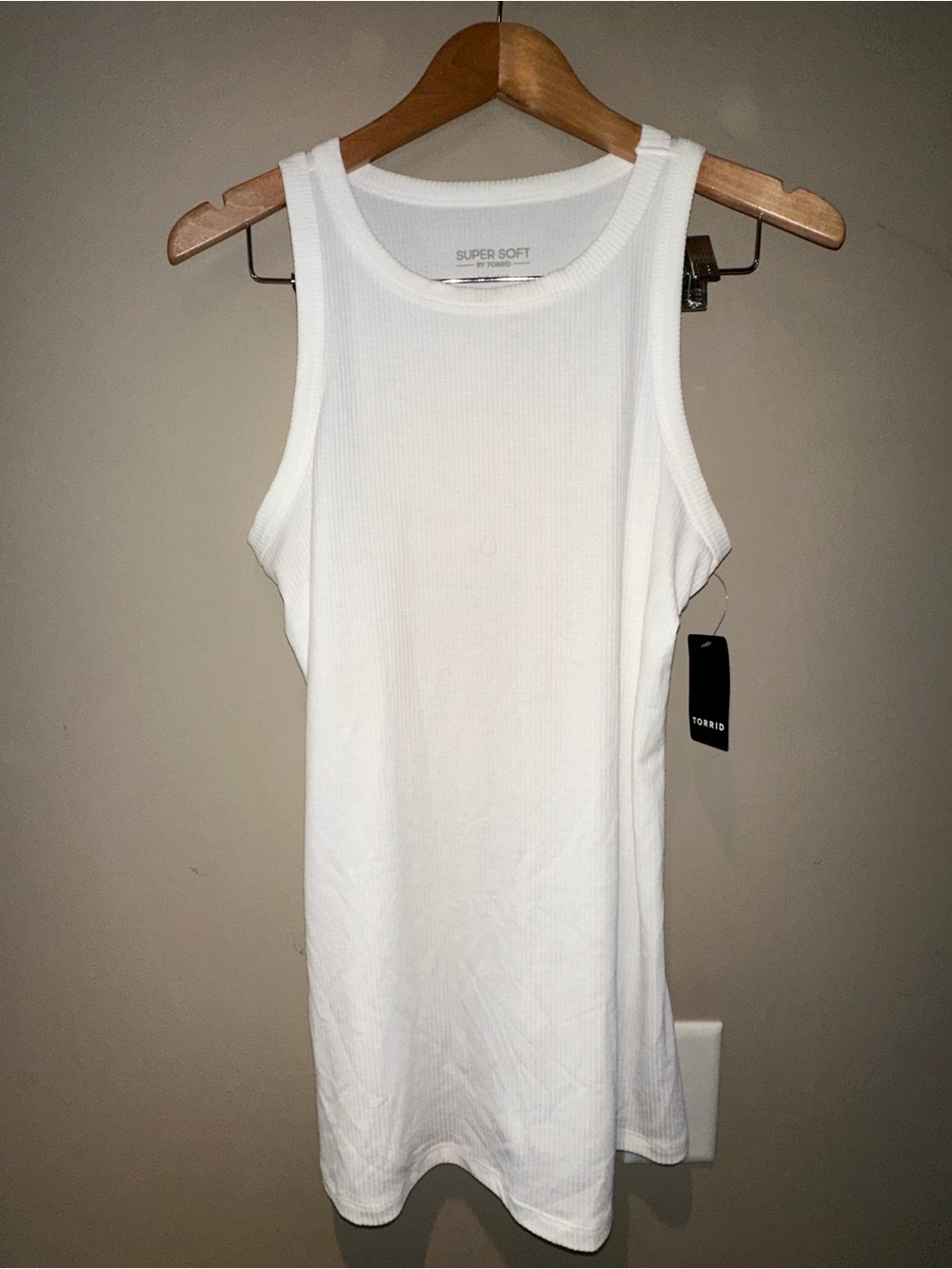 Torrid super soft White Ribbedi Tank Top NWT 0 (12)